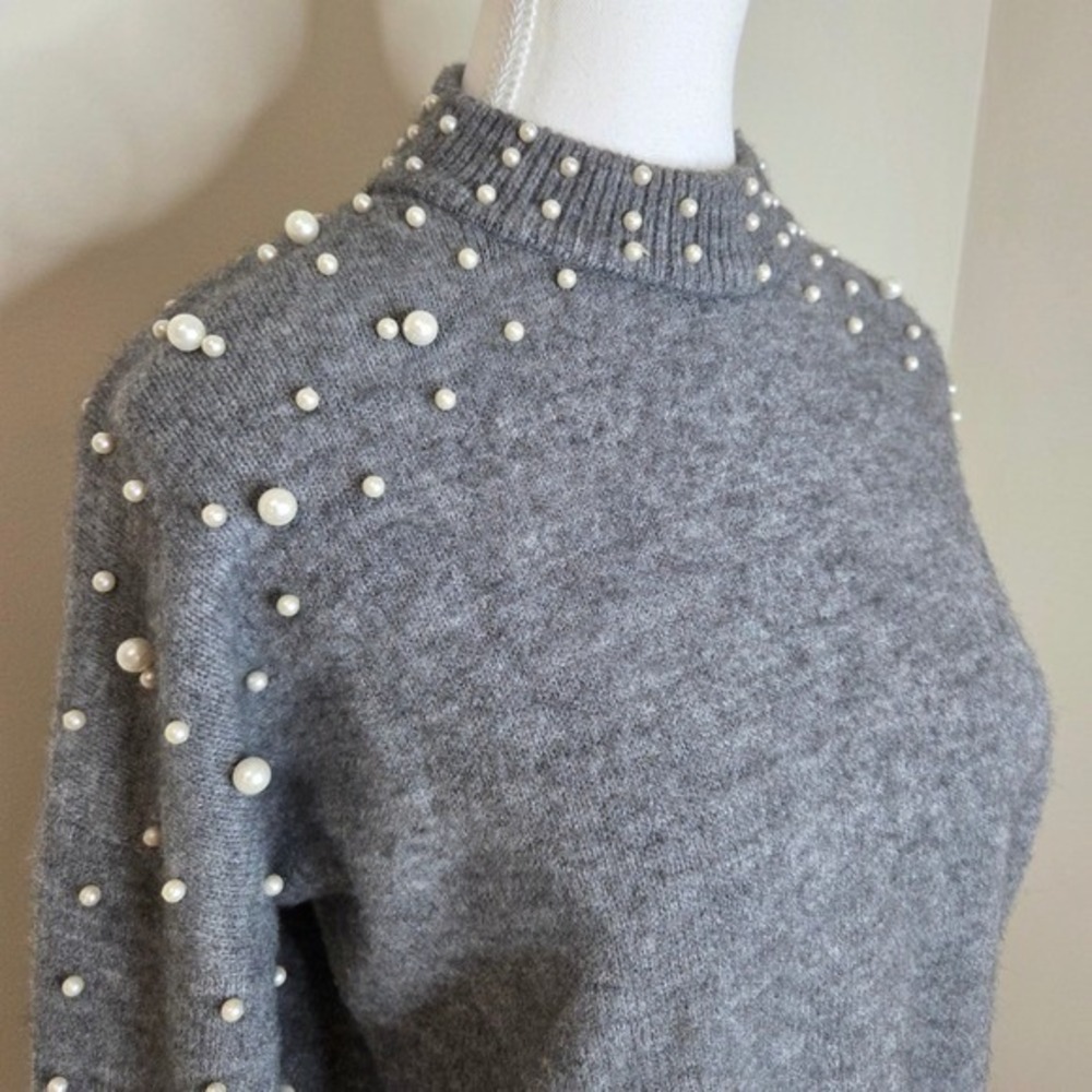 Charlie Grey Mock Neck‎ Pearl Embellished Sweater Coquette Knit Size L